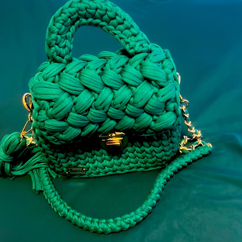 Little green bag - Picture 1 of 1